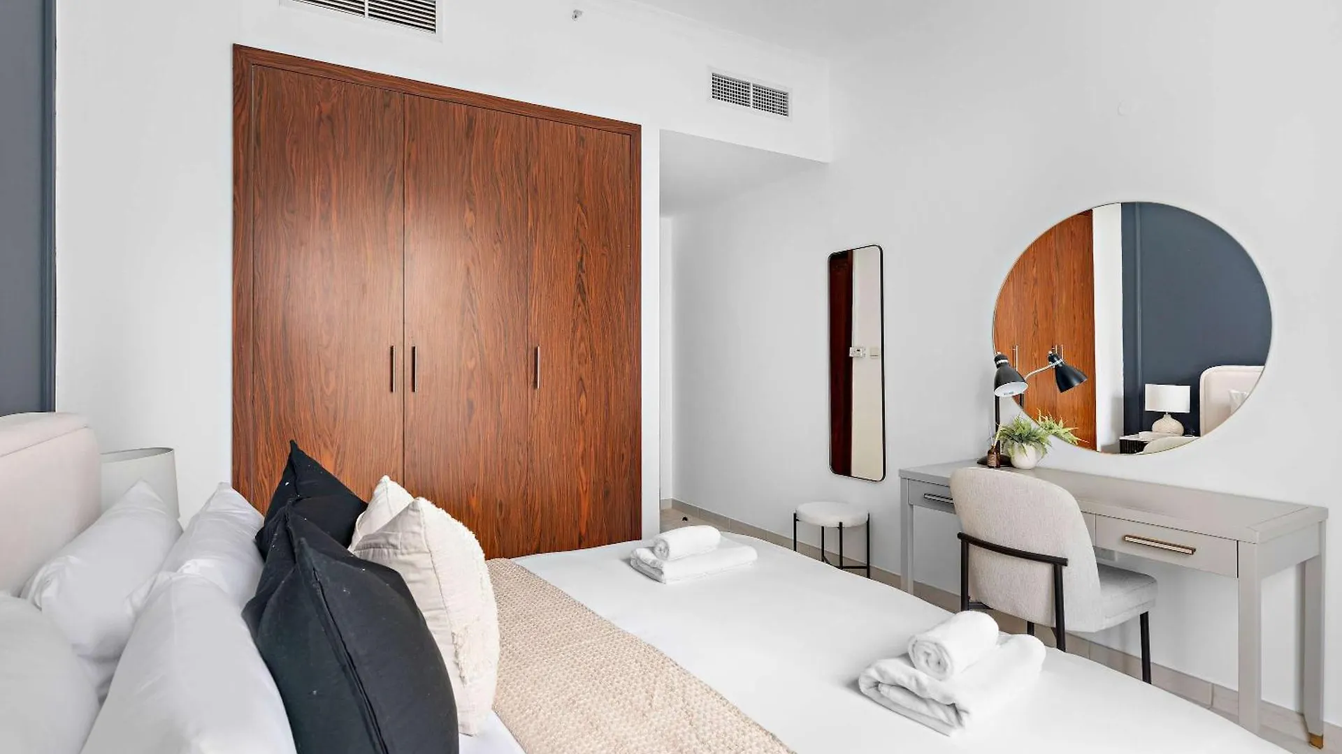 Apartment Silkhaus Residences Towers 3Br Near Burj Khalifa Dubai