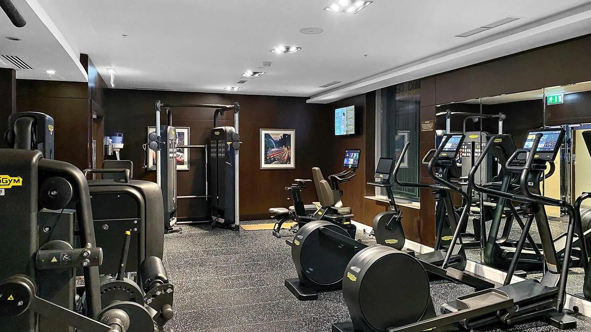 Silkhaus Residences Towers 3Br Near Burj Khalifa Dubai United Arab Emirates